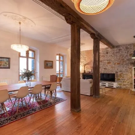 公寓 Amazing Down Town, Near Guggenheim. Centrico 毕尔巴鄂